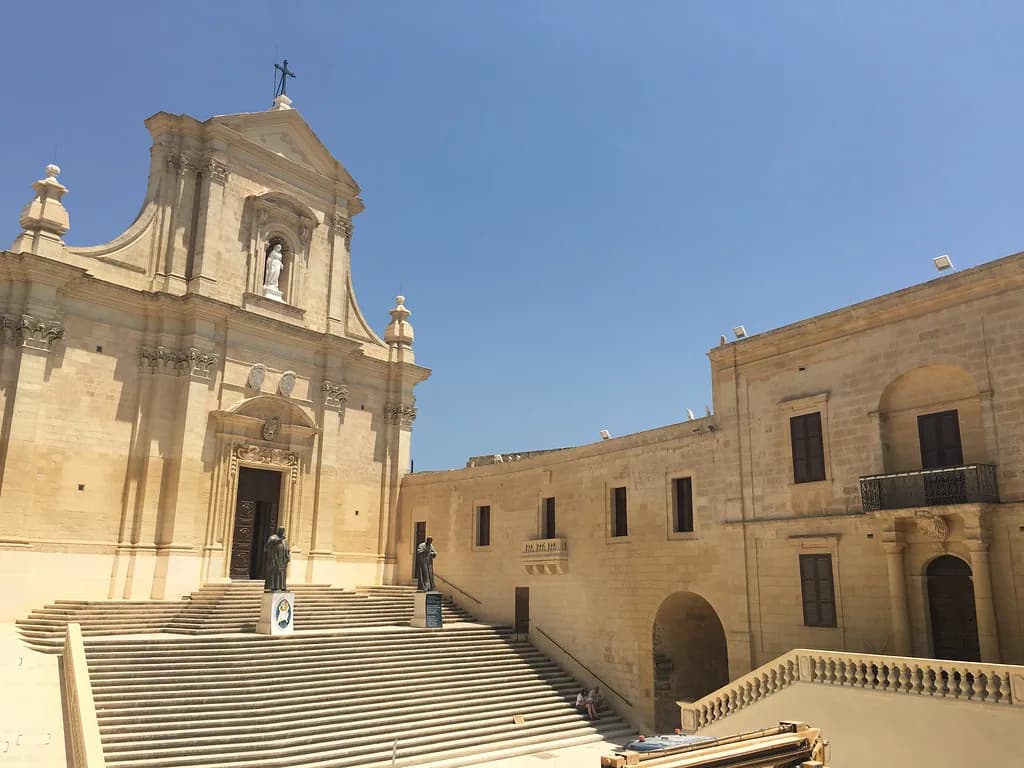 Teatru Astra, Victoria: Gozo's Opera House