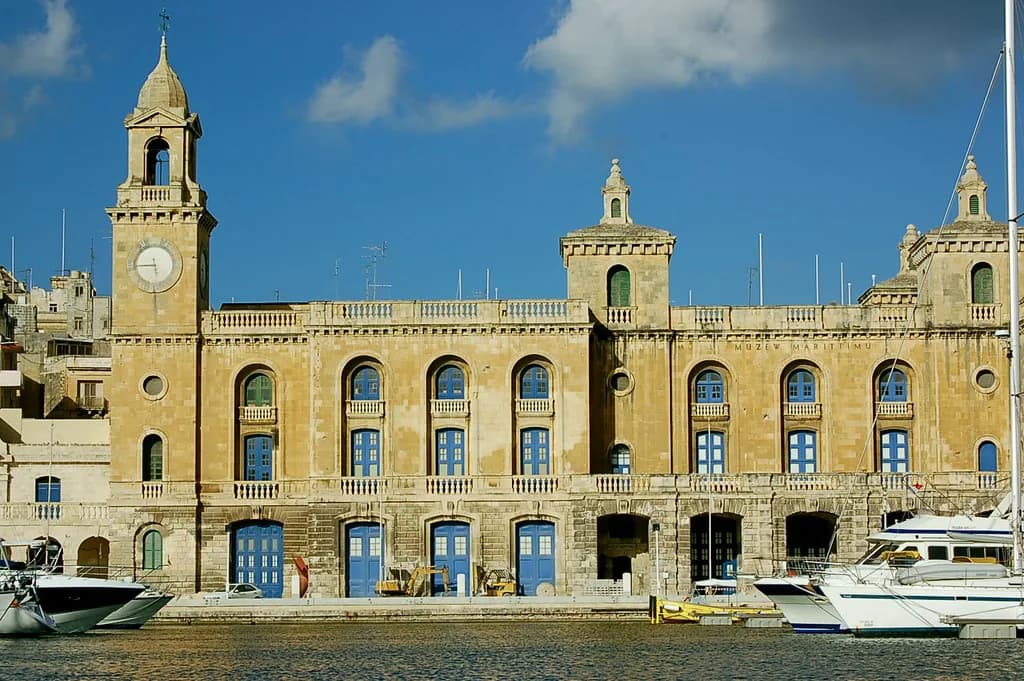 Auberge d'Angleterre, Birgu: Visiting the Knights' Auberge
