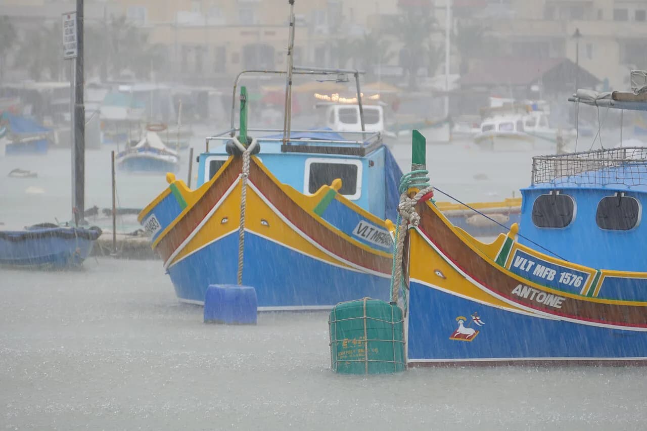 Marsaxlokk Restaurants: Waterfront, Back Streets and What to Order