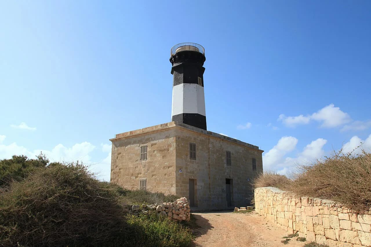 Delimara Lighthouse: Visiting Malta's Southern Point