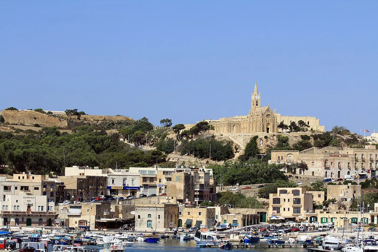 Għajnsielem, Gozo: A Visitor's Guide to the Village and Harbour