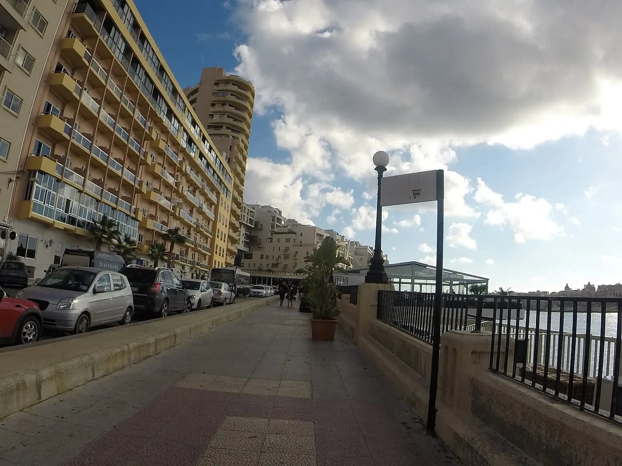 Sliema neighbourhoods: plan a harbour-side stay