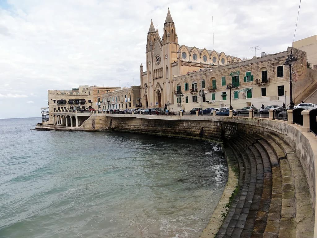 St Julian's neighbourhoods: pick the right base for your stay