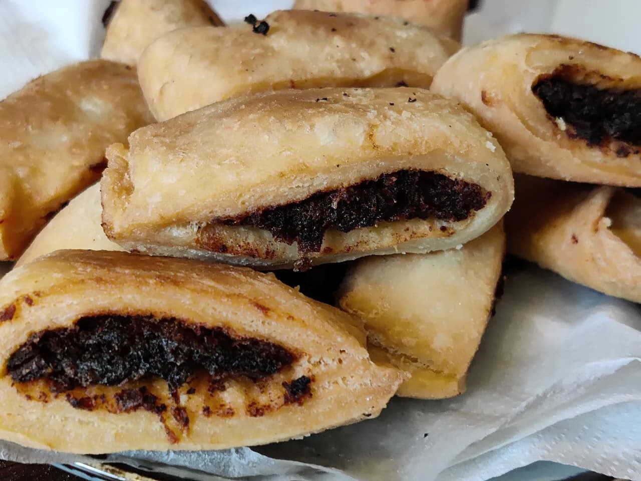 Imqaret: Malta's Date Pastries, What's Inside and Where to Buy Them