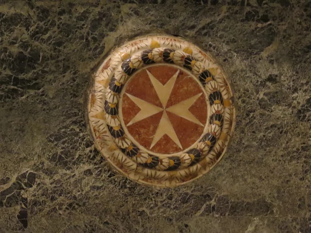 Maltese Cross: What the Eight Points Mean and Where to See It in Malta
