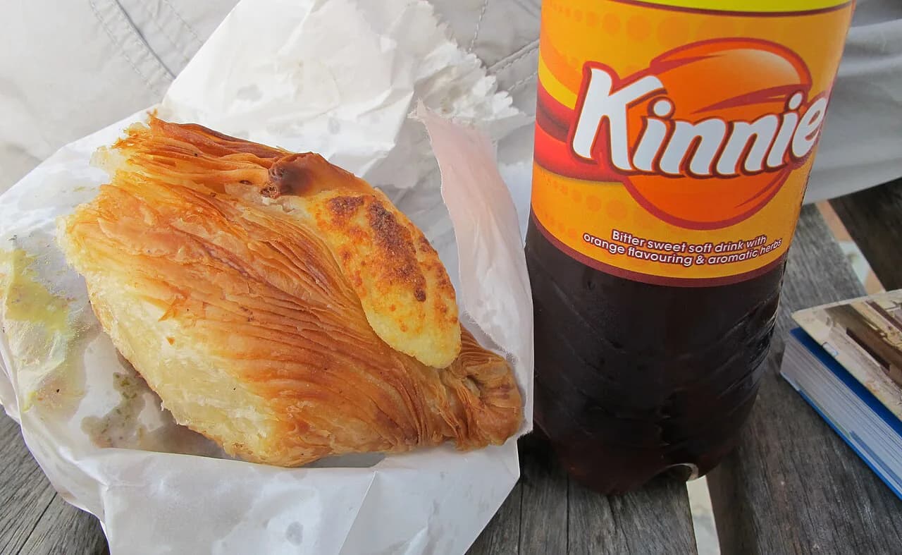 Maltese Drinks: Kinnie, Cisk, Bajtra and What to Order