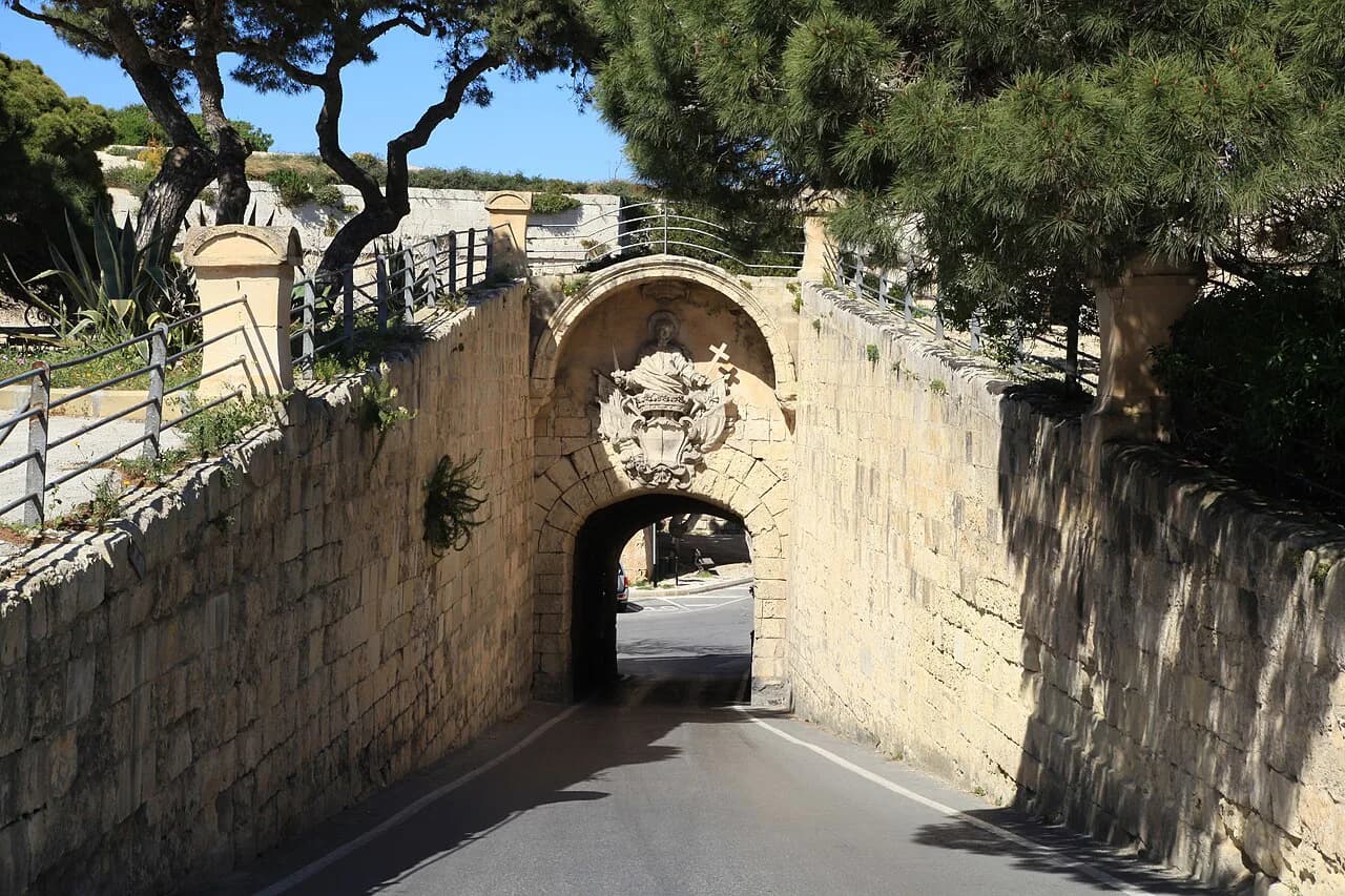 Mdina Walking Tour: A Self-Guided Route Through the Silent City
