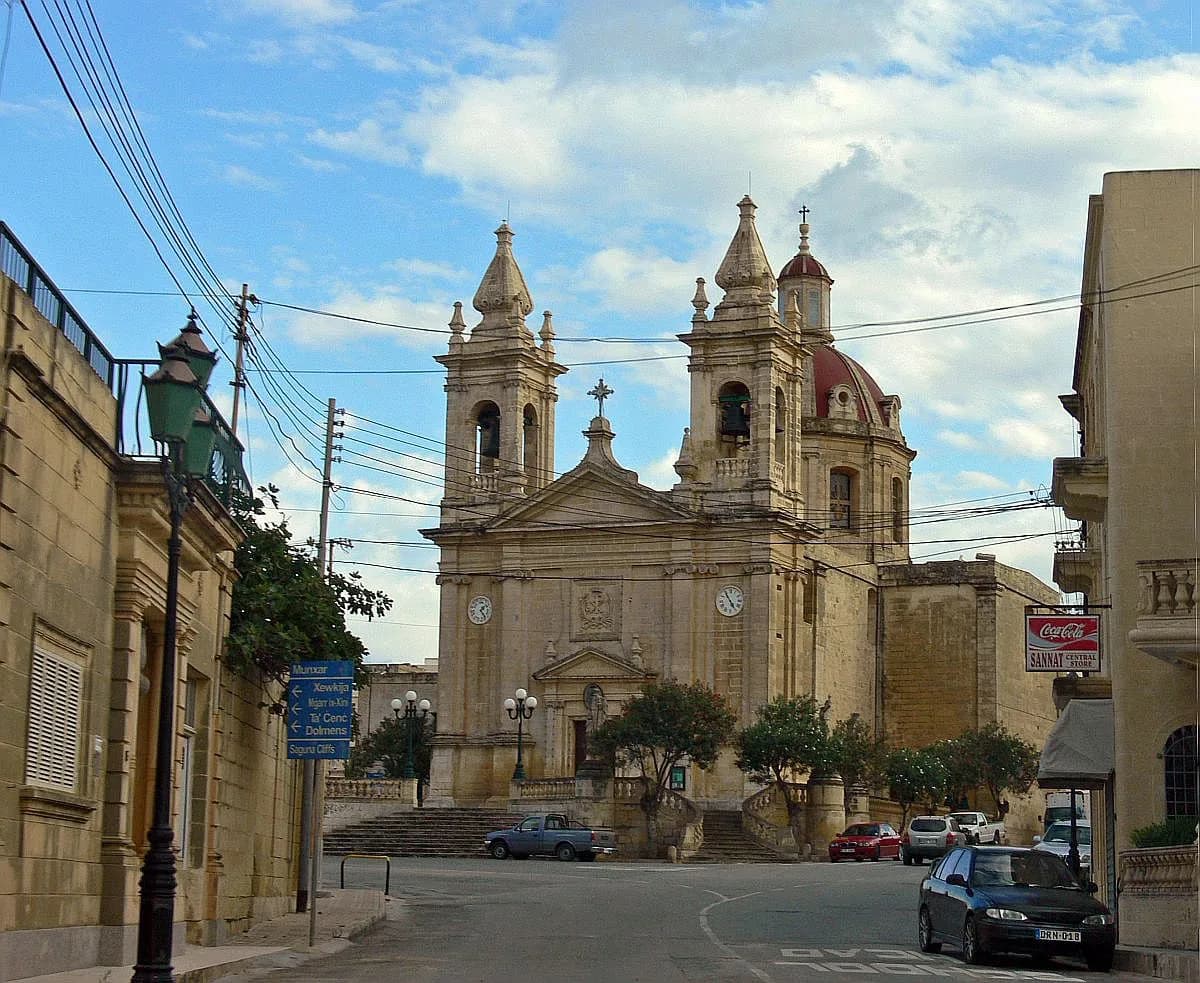 Sannat, Gozo: A Practical Guide to the Village and Ta' Ċenċ