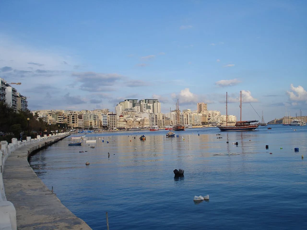 Sliema Creek: A Visitor's Guide to Sliema's Harbour Inlet