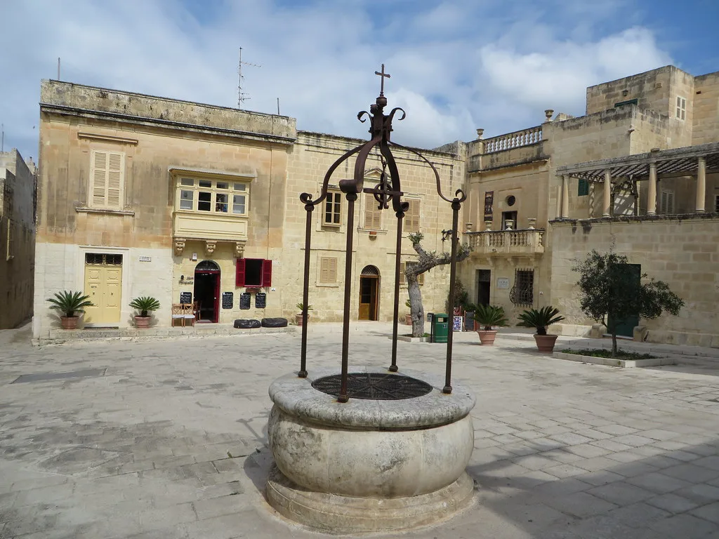 A well in Mesquita Square in Mdina, near Bastion Square.