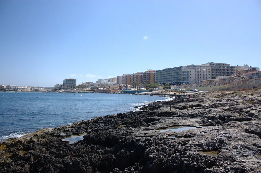 The coast at Qawra near Buġibba.