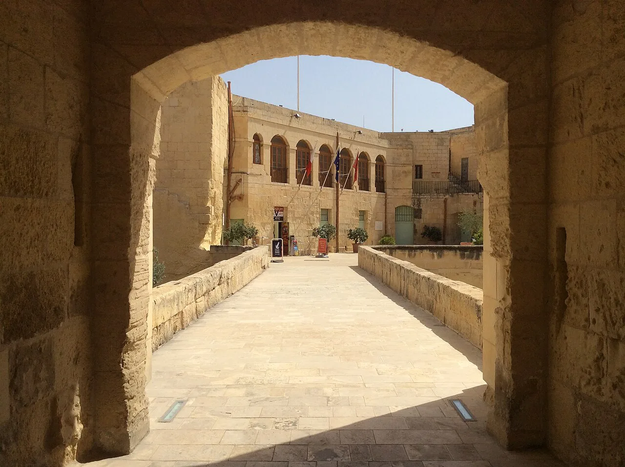 An archway at the Advanced Gate in Birgu's fortifications.