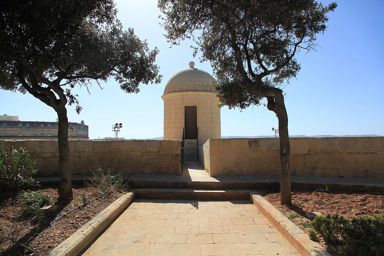 A sentry box in the Hastings Gardens in Valletta.