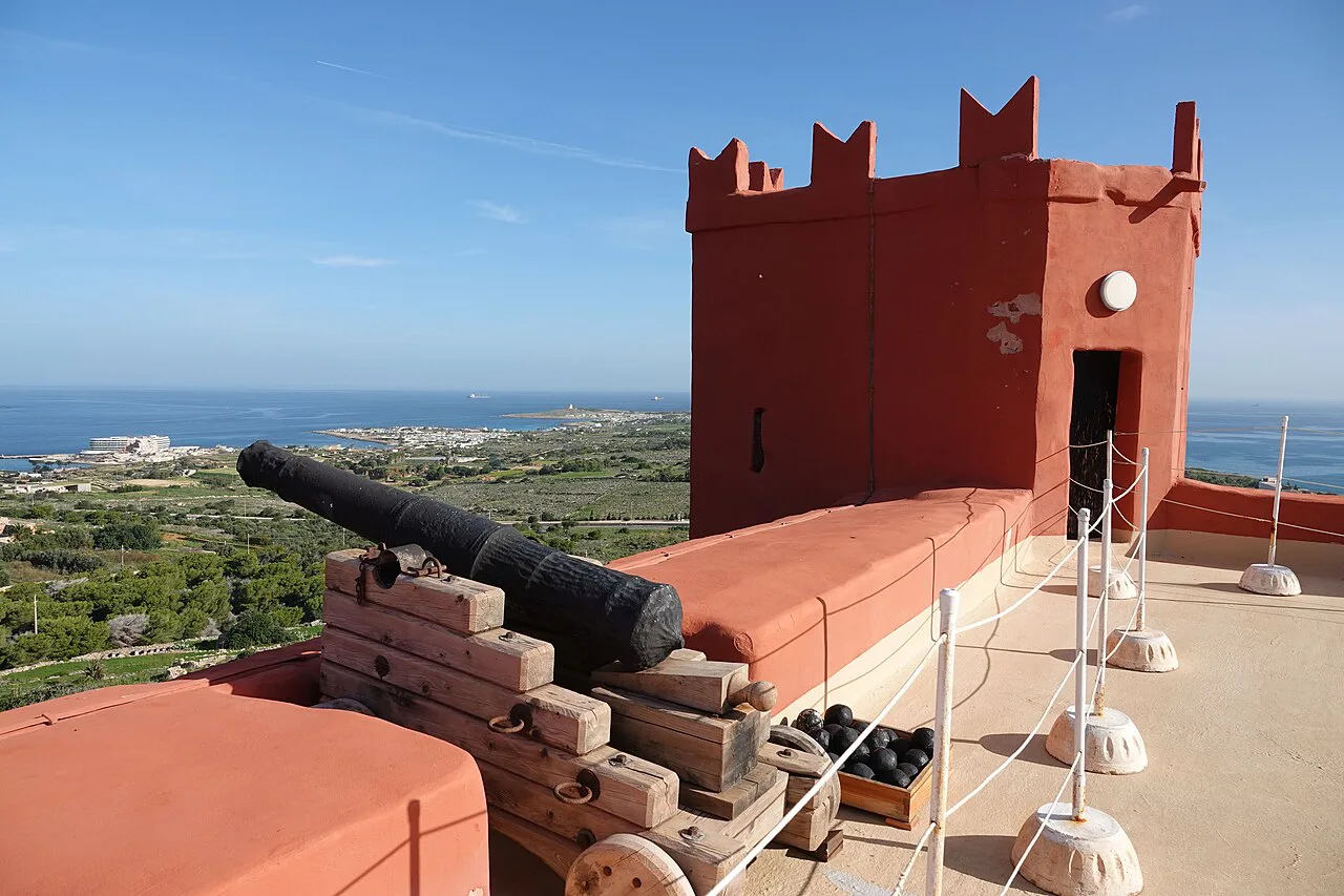 A cannon on the roof of the Red Tower in Mellieħa.