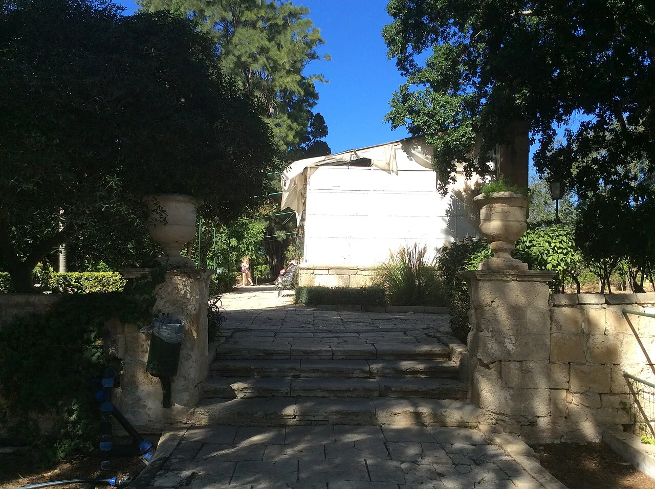 Steps and statuary in San Anton Gardens.