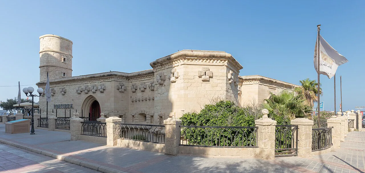 Il-Fortizza on the Sliema seafront.